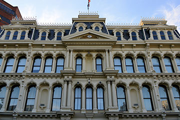 Outside view of a building in Delaware